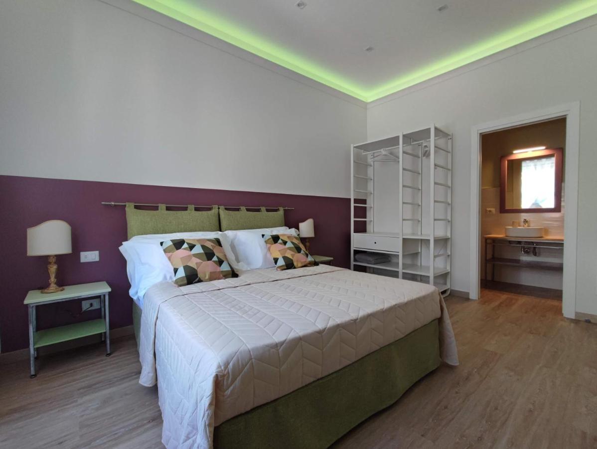 Toledo Apartment ナポリ エクステリア 写真